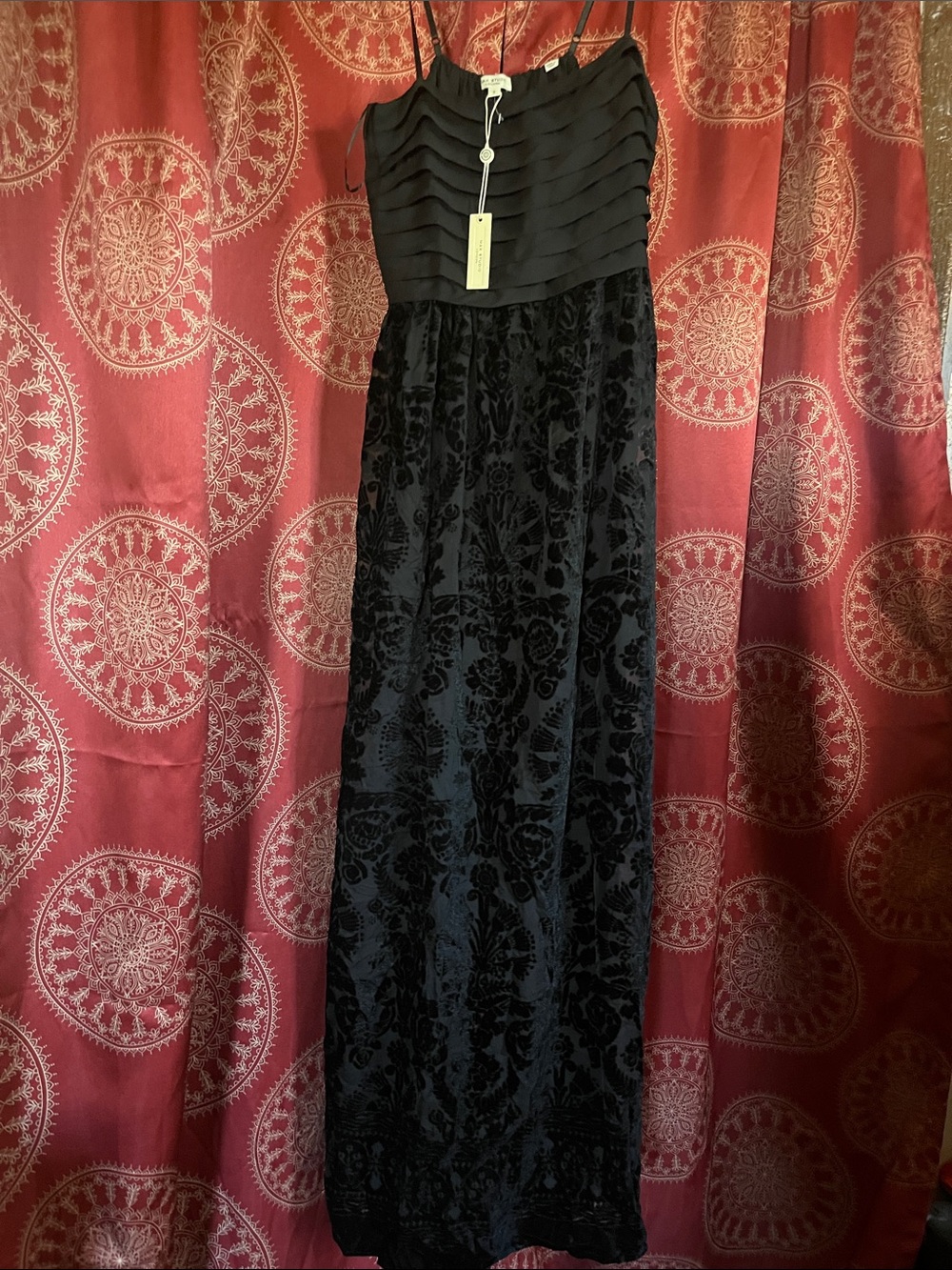 Max Studio Black Velvet-Patterned Maxi Dress